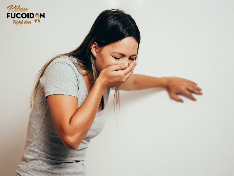 U hang vị dạ dày, nguyên nhân và cách điều trị Buồn nôn và nôn nhiều sau khi ăn có thể là dấu hiệu cảnh báo u hang vị dạ dày