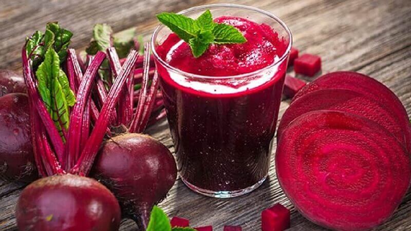 Top 10 loại nước ép cho người ung thư dạ dày Nước ép củ dền giàu vitamin và tốt cho bệnh nhân ung thư dạ dày