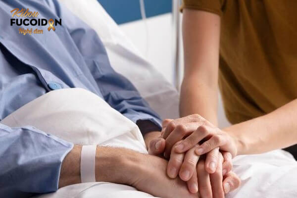 Điều trị ung thư gan bằng hạt vi cầu và những điều cần biết Chống chỉ định đối với người tiên lượng sống thấp