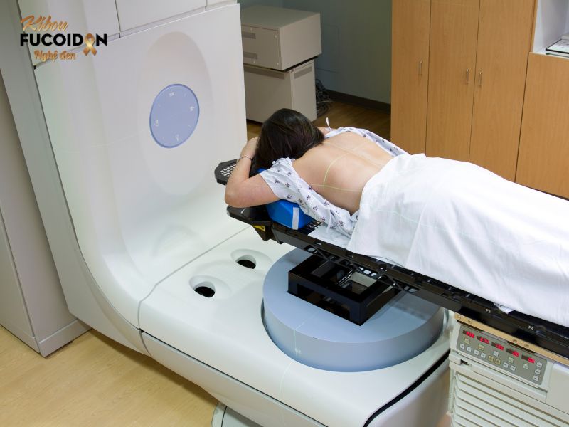 Chi phí điều trị ung thư phổi là bao nhiêu tiền? Có được bảo hiểm thanh toán không? Chi phí điều trị ung thư phổi xạ trị khá cao