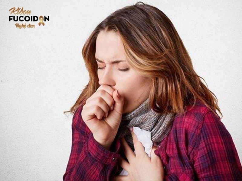 Từ A đến Z về Ung thư phổi không tế bào nhỏ Bệnh nhân ung thư phổi không tế bào nhỏ thường có biểu hiện ho dai dẳng