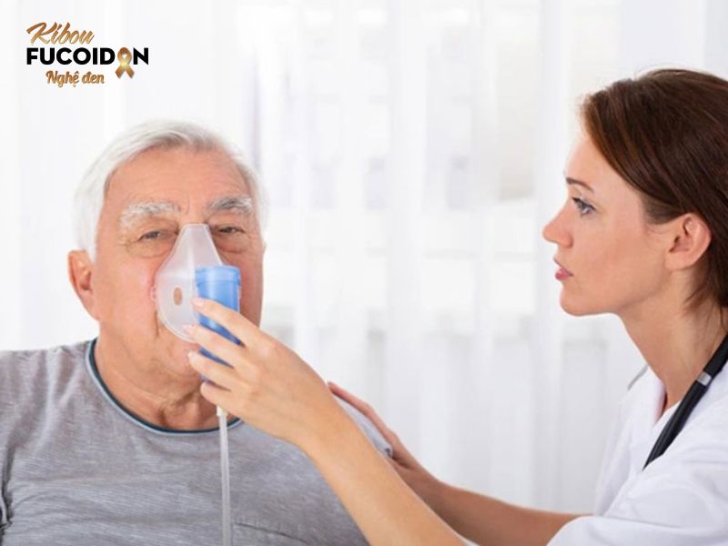 Từ A đến Z về Ung thư đại tràng di căn Khó thở, đau tức ngực là triệu chứng điển hình khi ung thư đại tràng di căn lên phổi