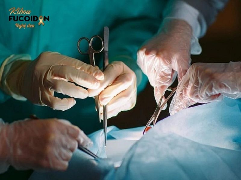 Tùy từng trường hợp cụ thể mà bệnh nhân được chỉ định phẫu thuật cắt bỏ khối u hay ghép gan