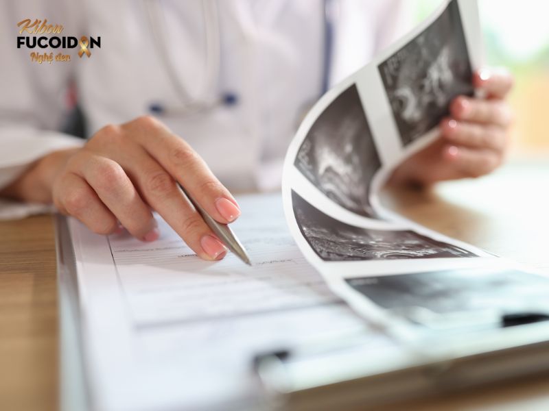 Tái khám định kỳ là một biện pháp quan trọng để theo dõi hiệu quả điều trị và phát hiện sớm các biến chứng Tái khám định kỳ là một biện pháp quan trọng để theo dõi hiệu quả điều trị và phát hiện sớm các biến chứng