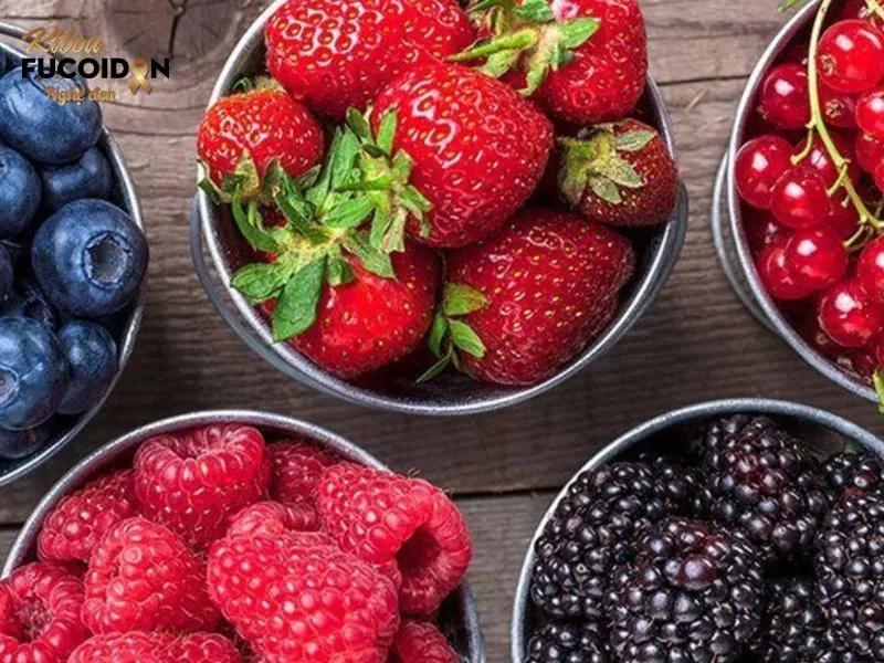 Ung thư tuyến giáp nên ăn gì và kiêng gì? Bật mí từ chuyên gia Quả mọng tốt cho người u tuyến giáp