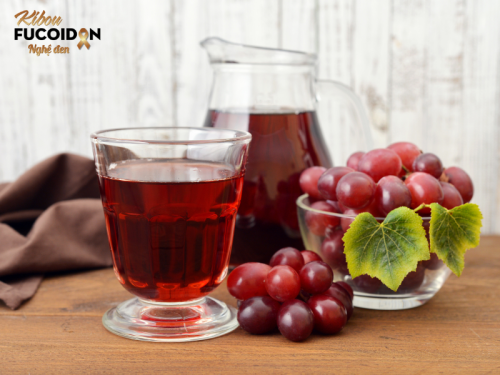 Nho chứa nhiều anthocyanin, một loại polyphenol có đặc tính chống oxy hóa