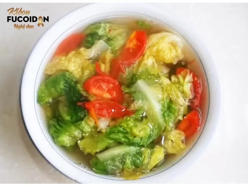 Giải đáp thắc mắc: Bị tuyến giáp có ăn được rau xà lách không? Nên nấu chín rau xà lách giúp loại bỏ bớt chất goitrogen gân hại cho tuyến giáp.