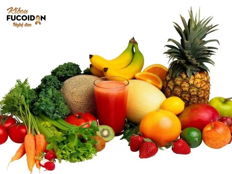 Bất ngờ với TOP 8 thực phẩm tốt cho người mổ đại tràng! Rau xanh và trái cây là những nguồn cung cấp dồi dào các Vitamin và khoáng chất