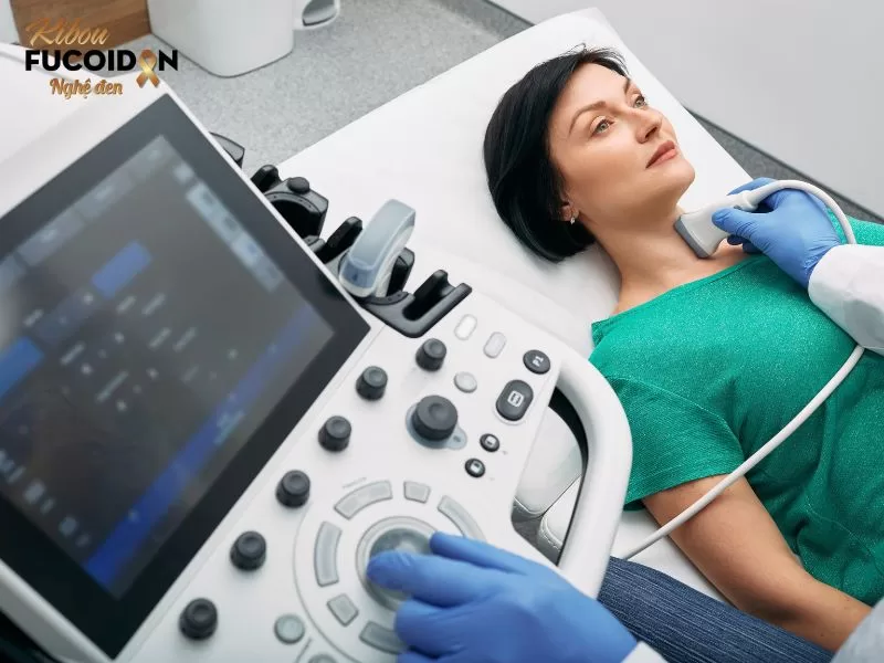 Vôi hóa tuyến giáp có nguy hiểm không Siêu âm có thể giúp xác định kích thước, vị trí, hình dạng và cấu trúc của nhân.