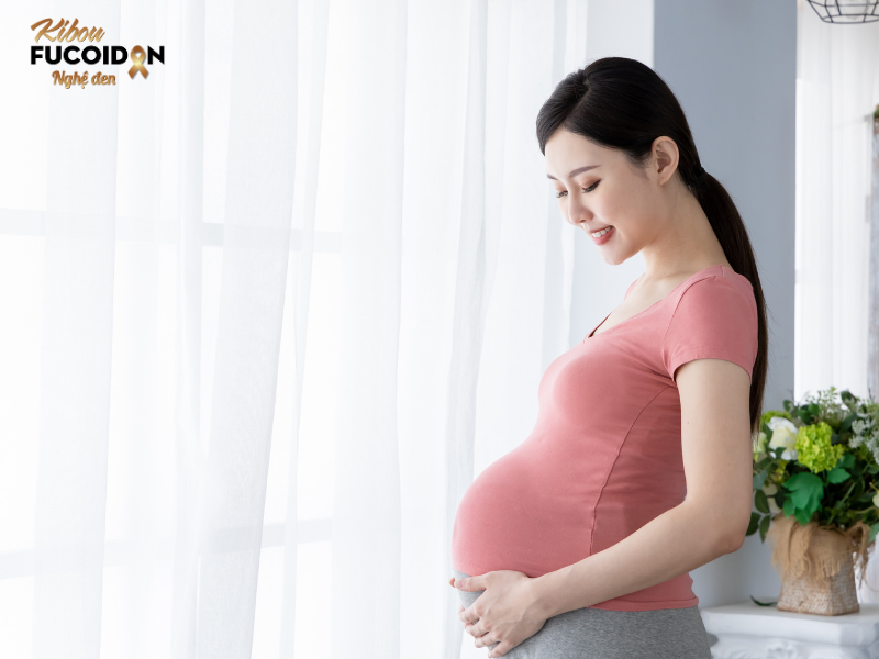 Phụ nữ mang thai không nên tiêm vaccine