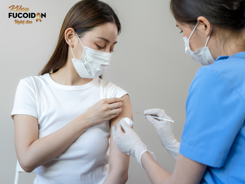Tiêm phòng ung thư cổ tử cung cho bé gái là một trong những quyết định quan trọng nhất mà cha mẹ có thể làm để bảo vệ sức khỏe con mình.