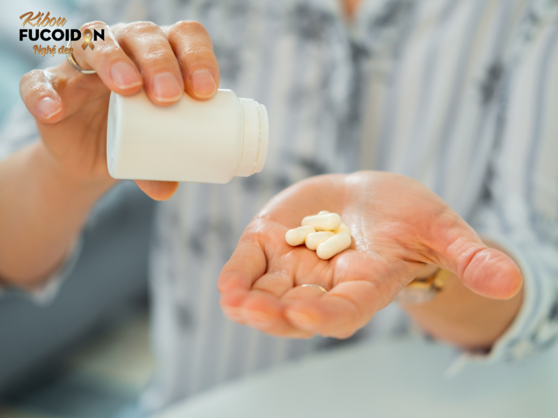 Tuyệt đối không uống Fucoidan cùng lúc với thuốc tây
