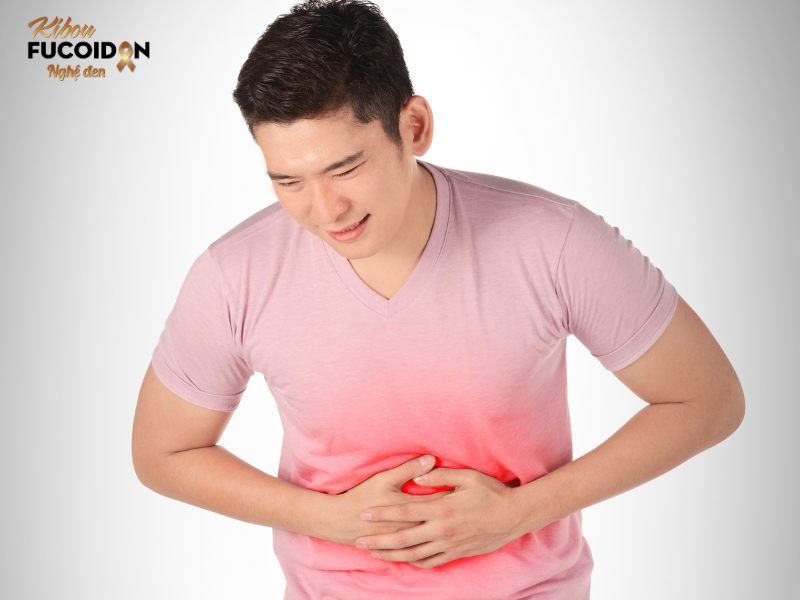Ăn nhanh no, đầy bụng, khó tiêu sau khi ăn một lượng nhỏ thức ăn là dấu hiệu của ung thư dạ dày giai đoạn đầu